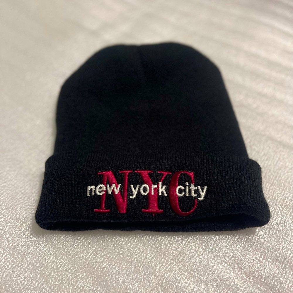 🖤 Unisex Black NYC Embroidered Beanie Hat 🖤